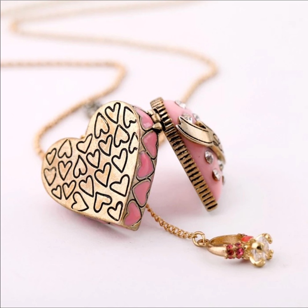 Swarovski Pink Box Of Love Necklace New With Tags - Picture 5 of 6